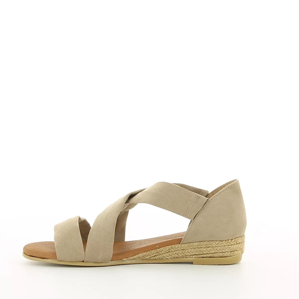 Image (4) de la chaussures Divina - Sandales et Nu-Pieds Taupe en Cuir synthétique