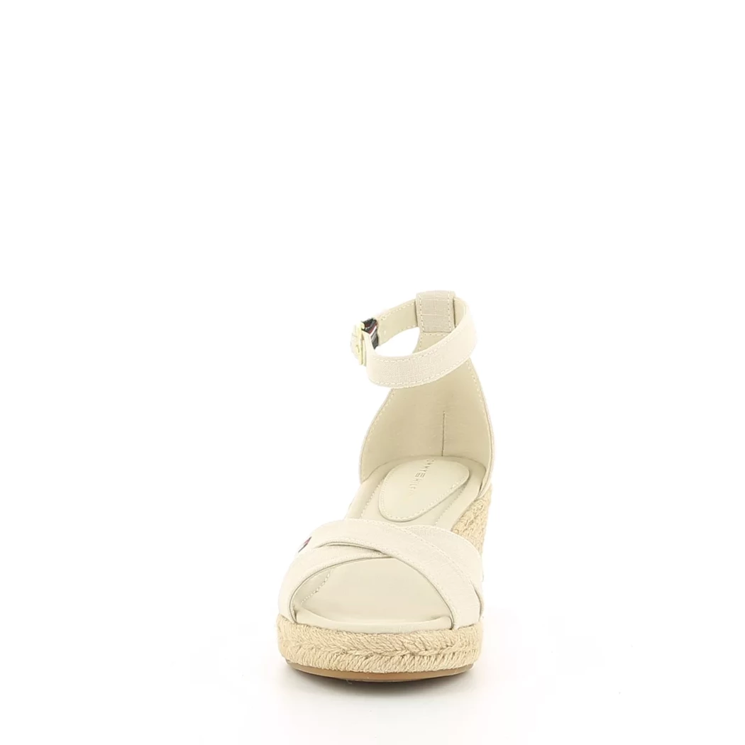 Image (5) de la chaussures Tommy Hilfiger - Sandales et Nu-Pieds Beige en Textile