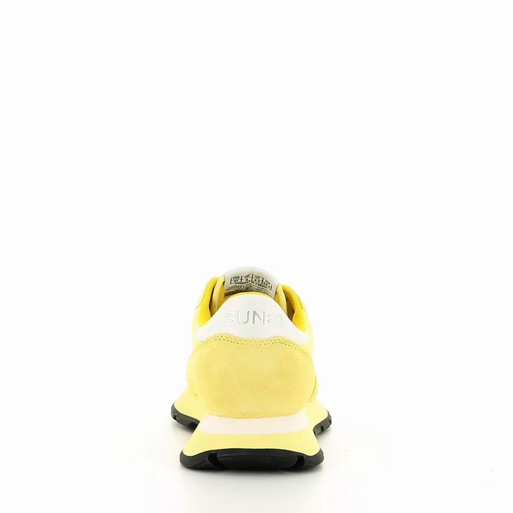 Image (3) de la chaussures Sun68 - Baskets Jaune en Cuir nubuck
