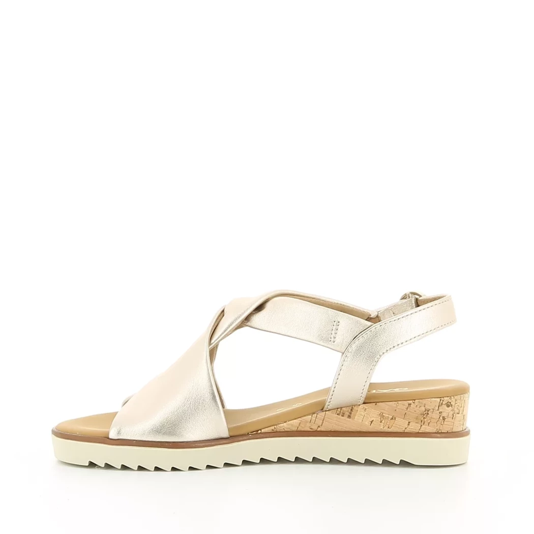 Image (4) de la chaussures Gabor - Sandales et Nu-Pieds Or / Bronze / Platine en Cuir