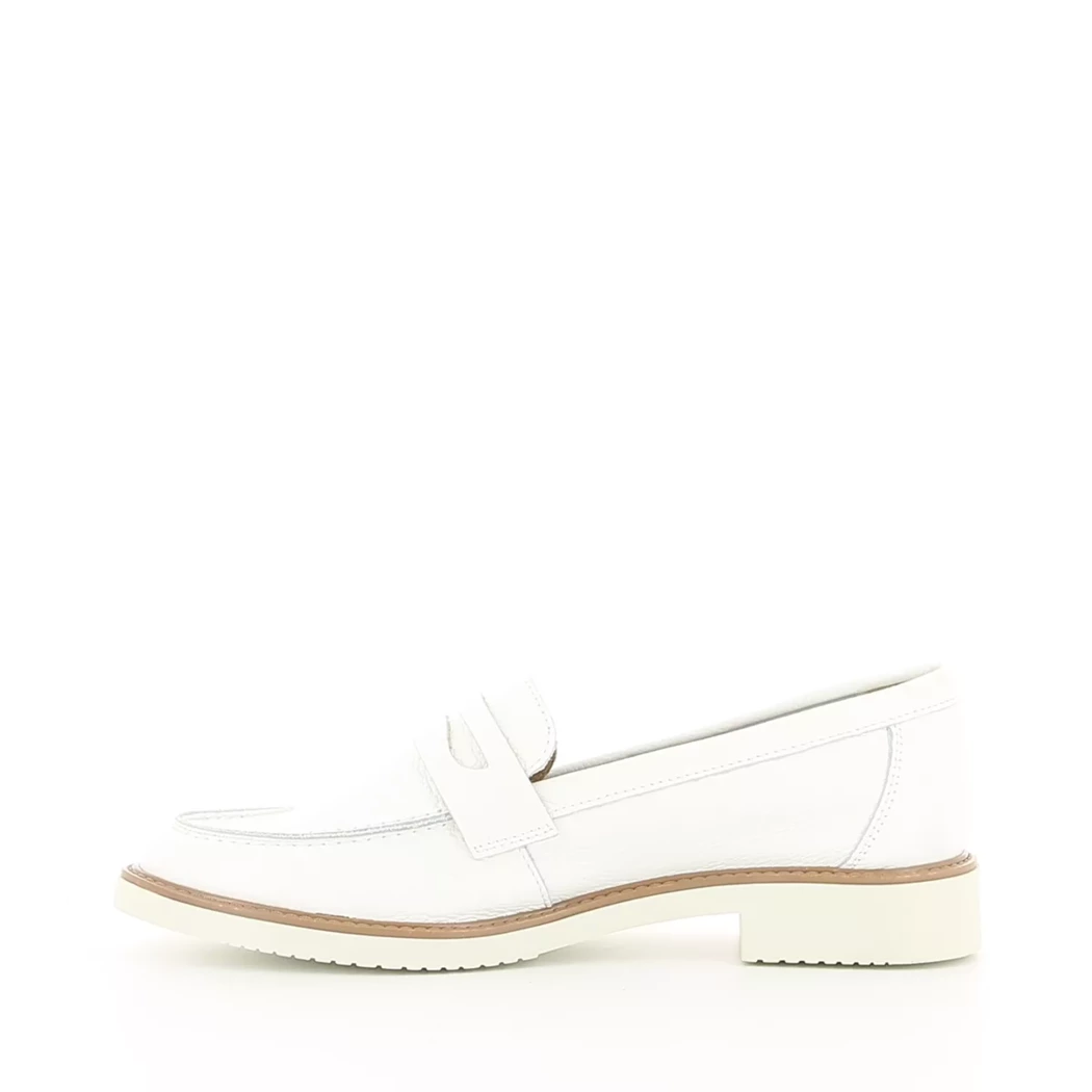 Image (4) de la chaussures Women Office - Mocassins Blanc en Cuir