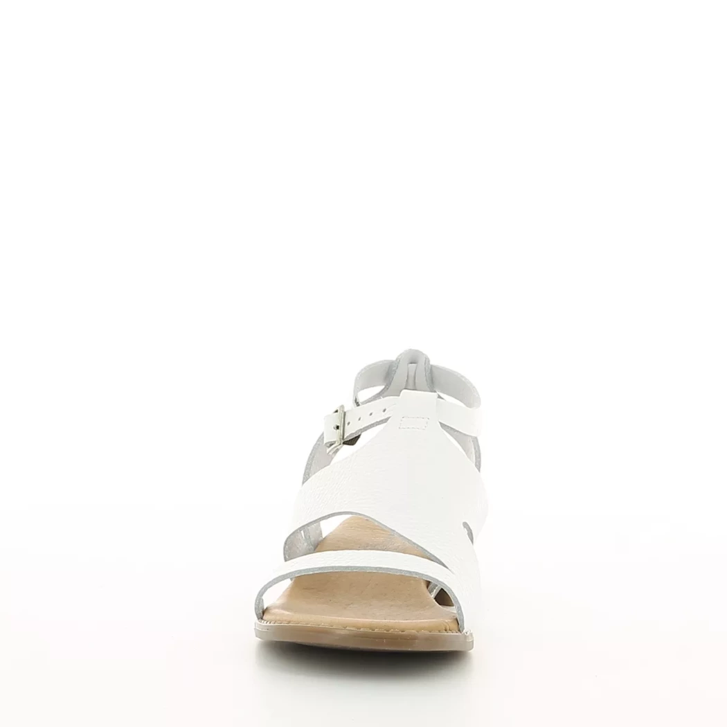 Image (5) de la chaussures Simplement B - Sandales et Nu-Pieds Blanc en Cuir