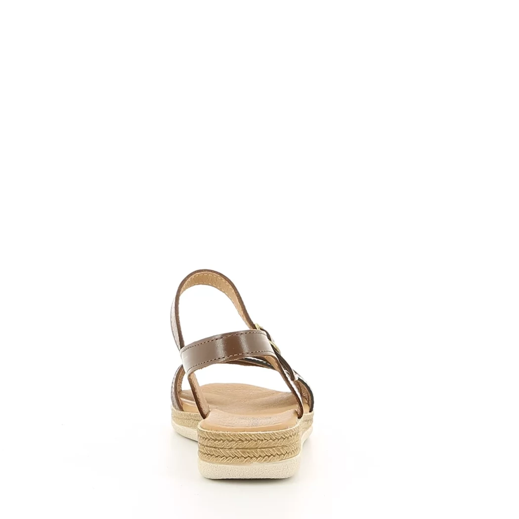 Image (3) de la chaussures Diabolo Studio - Sandales et Nu-Pieds Marron en Cuir