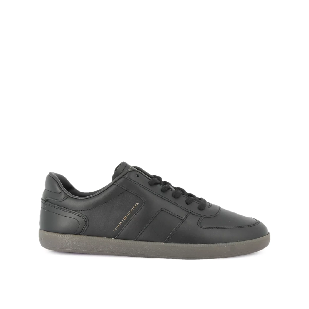Image (2) de la chaussures Tommy Hilfiger - Baskets Noir en Cuir