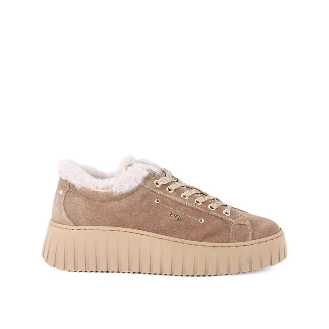 Image (2) de la chaussures Nero Giardini - Baskets Taupe en Cuir nubuck