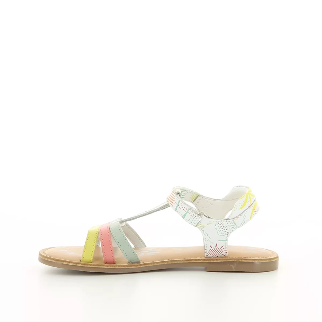 Image (4) de la chaussures Kickers - Sandales et Nu-Pieds Blanc en Cuir