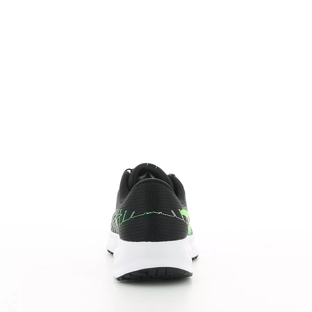Image (3) de la chaussures Nike - Baskets Noir en Textile