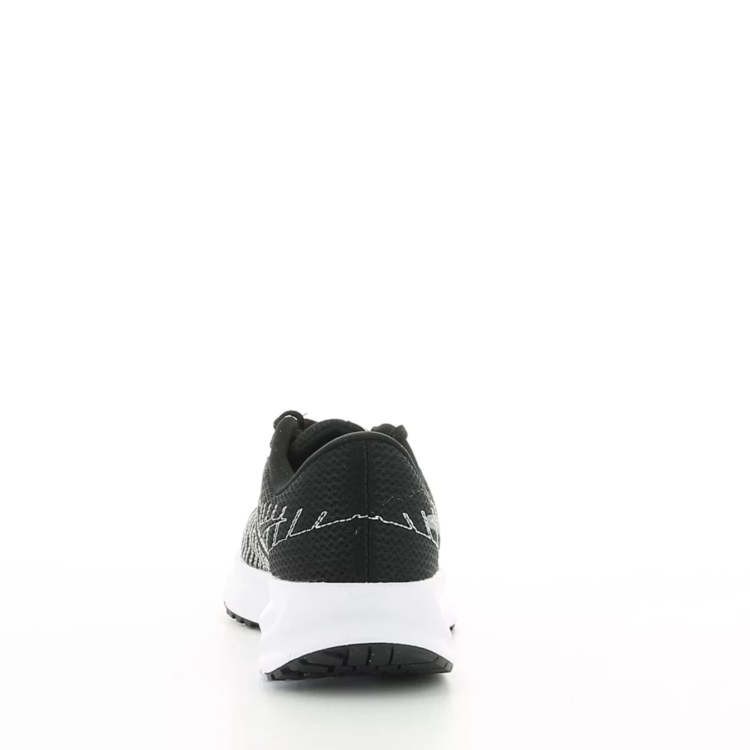 Image (3) de la chaussures Nike - Baskets Noir en Textile