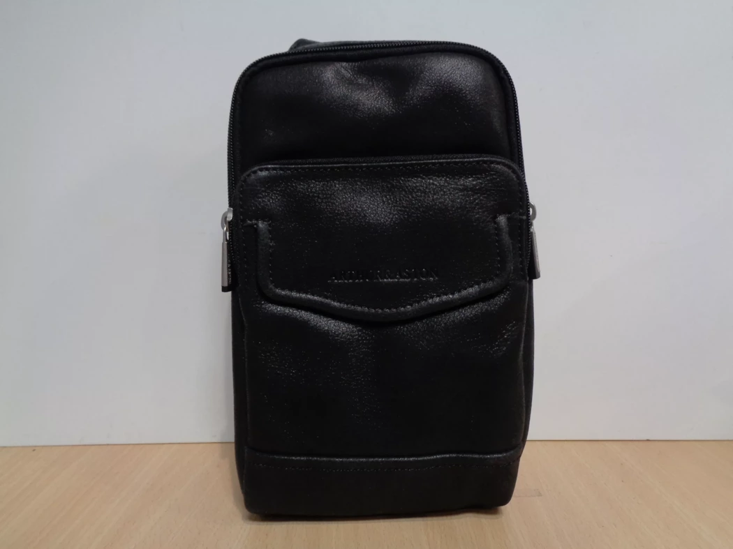 Image (1) de la chaussures Arthur et Aston - Sacs banane Noir en Cuir