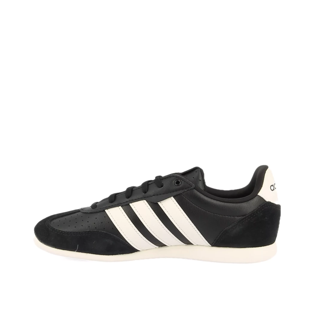 Image (4) de la chaussures Adidas - Baskets Noir en Cuir nubuck