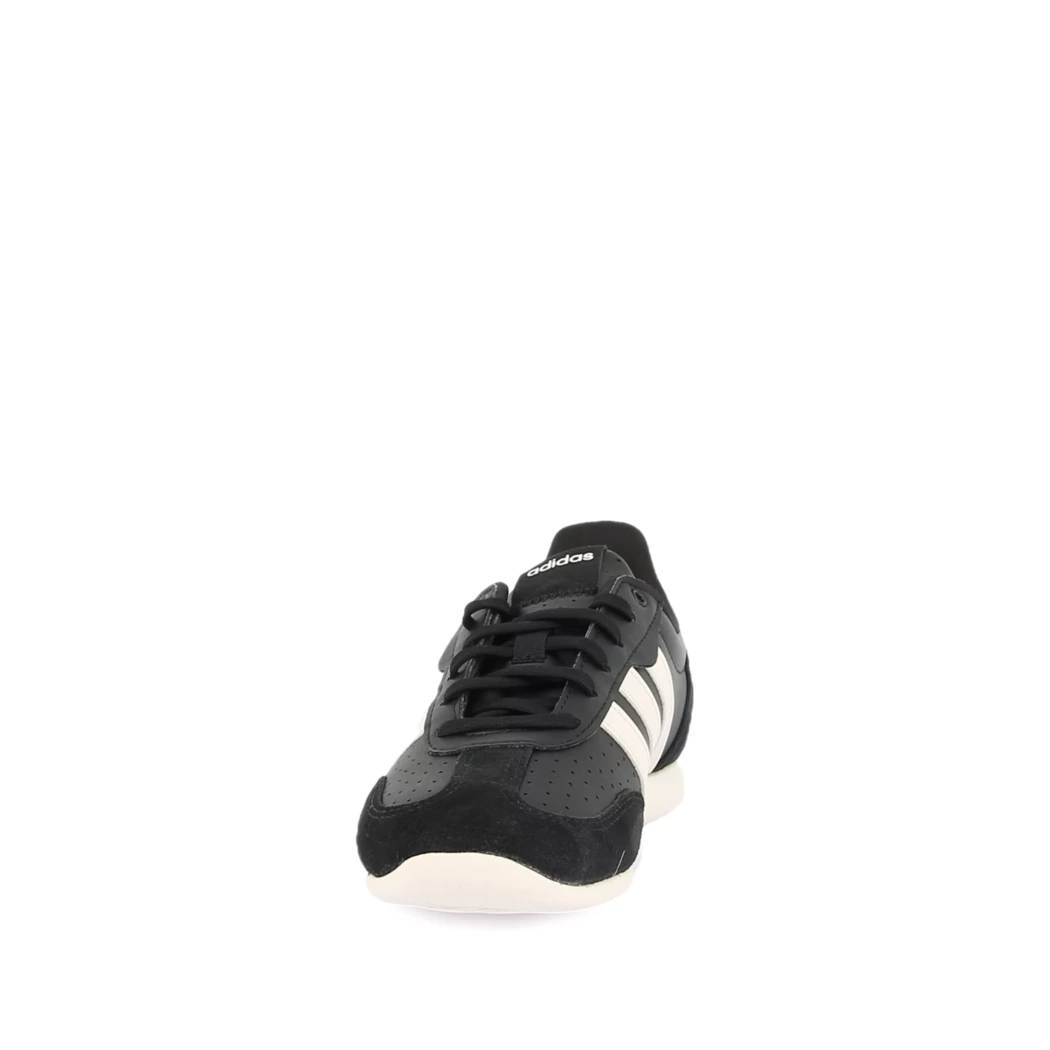 Image (5) de la chaussures Adidas - Baskets Noir en Cuir nubuck