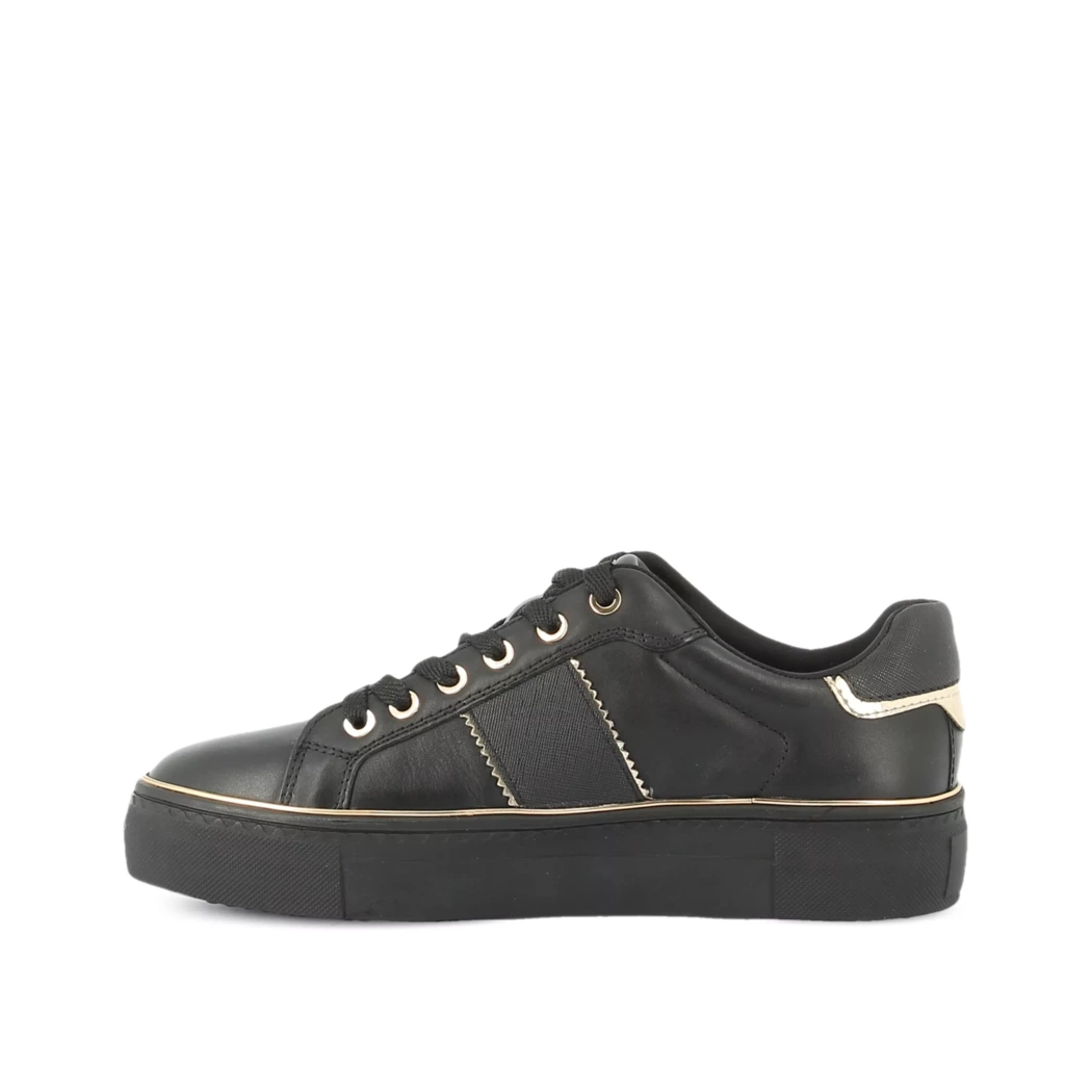 Image (4) de la chaussures Tamaris - Baskets Noir en Cuir