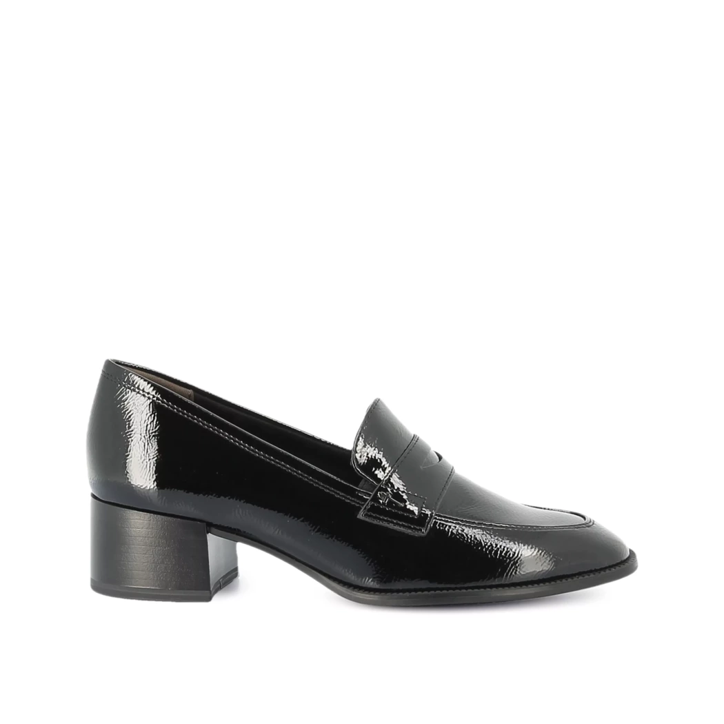 Image (2) de la chaussures Tamaris - Mocassins Noir en Cuir synthétique