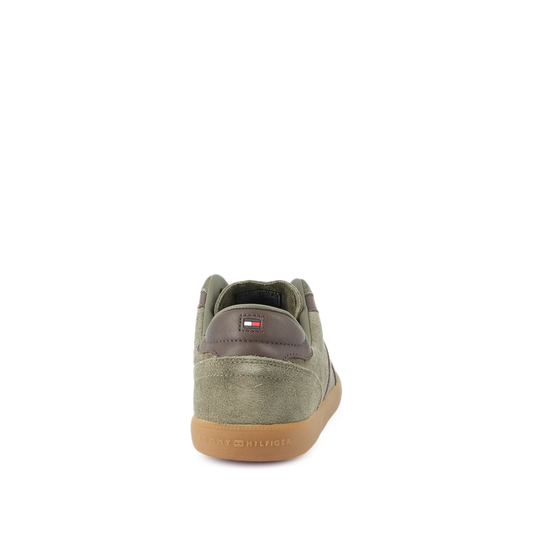 Image (3) de la chaussures Tommy Hilfiger - Baskets Gris en Cuir nubuck