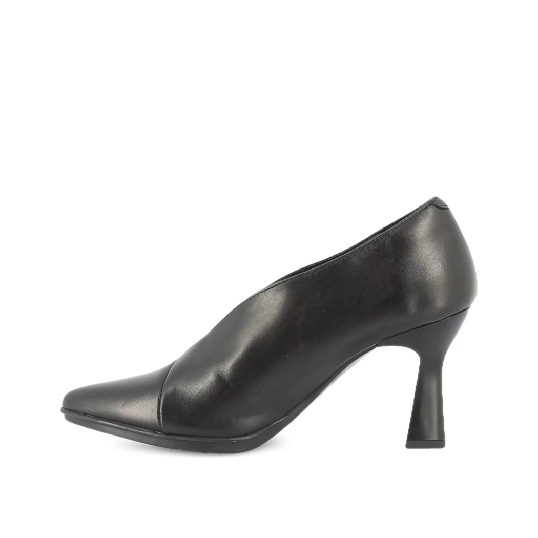 Image (4) de la chaussures Desiree - Escarpins Noir en Cuir