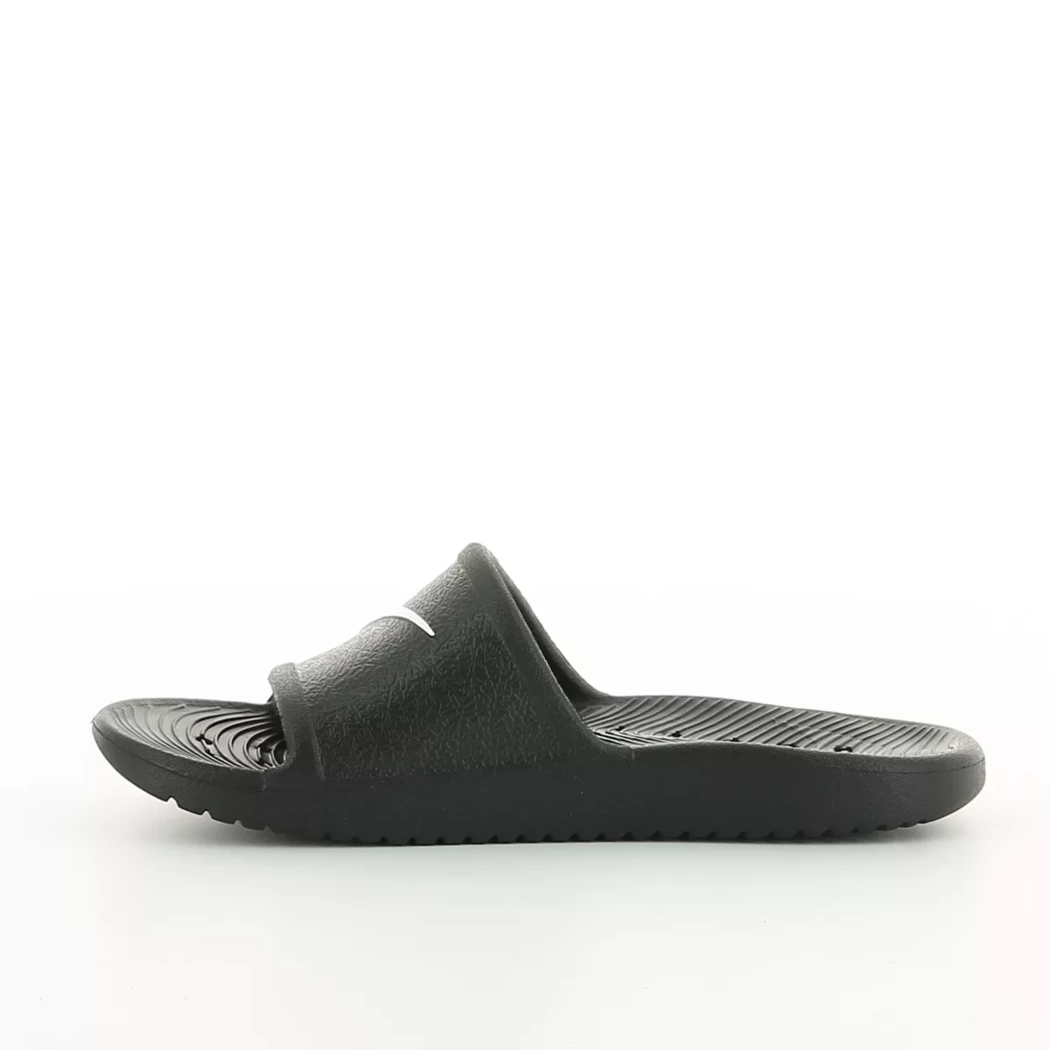 Image (4) de la chaussures Nike - Tongs et Plage Noir en Caoutchouc