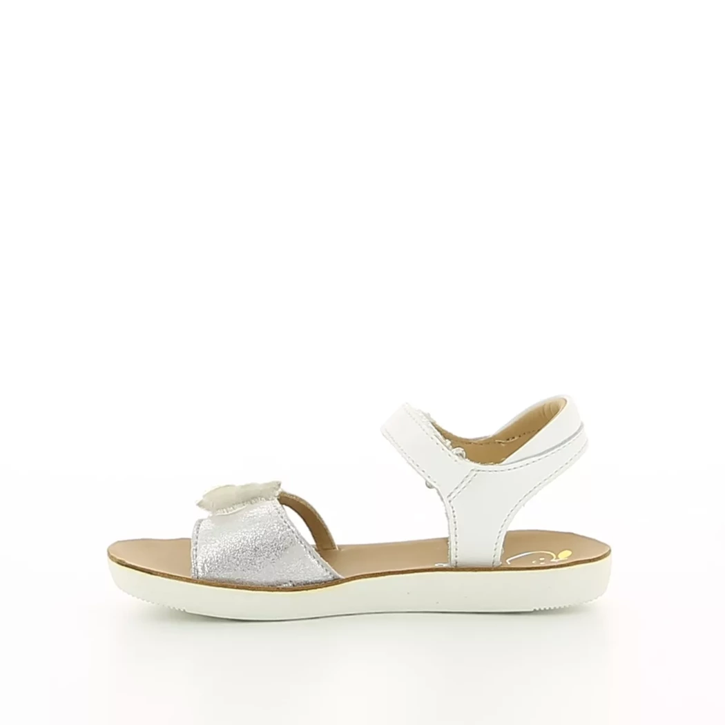 Image (4) de la chaussures Shoo pom - Sandales et Nu-Pieds Blanc en Cuir