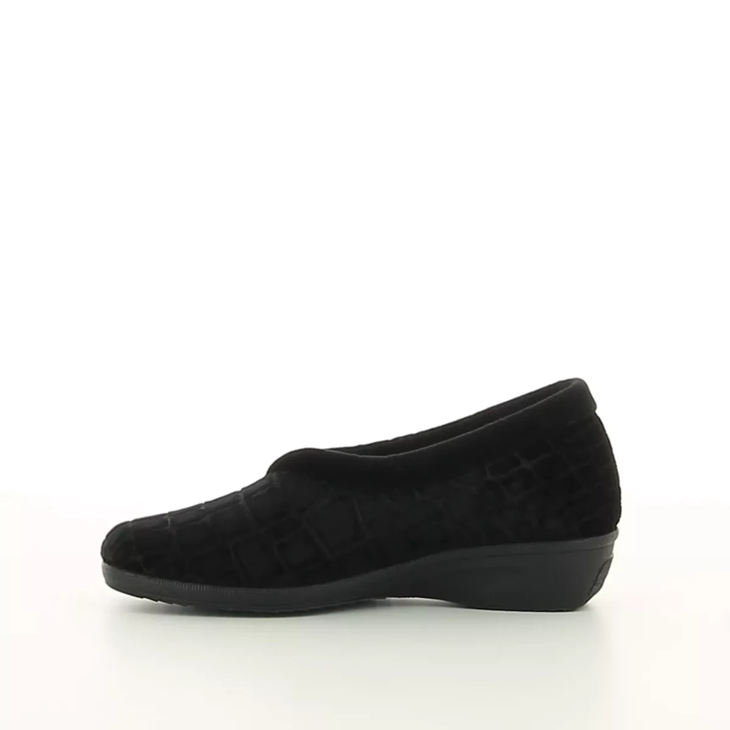 Image (4) de la chaussures Alberola - Pantoufles et Chaussons Noir en Textile