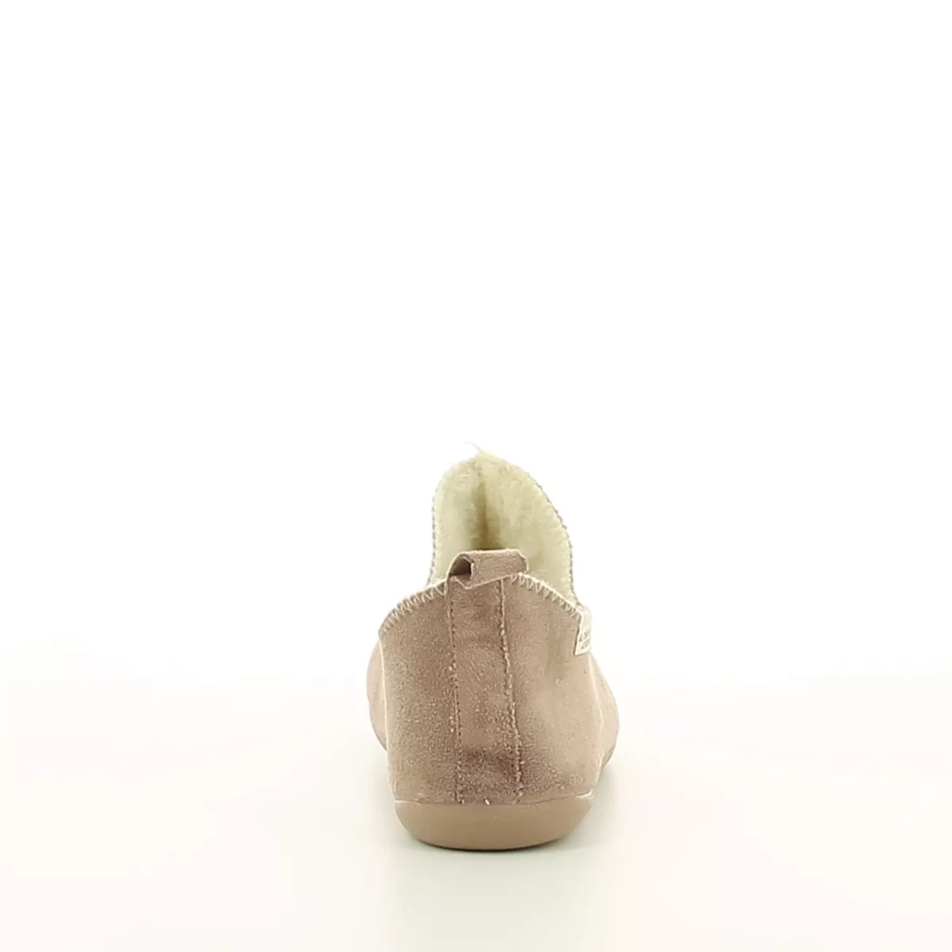 Image (3) de la chaussures La Maison de l'Espadrille - Pantoufles et Chaussons Taupe en Textile