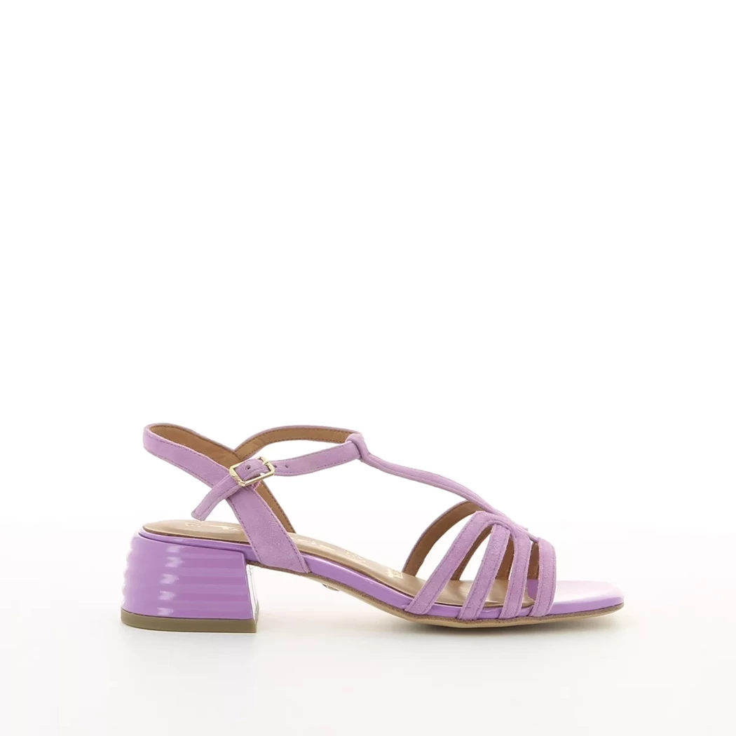 Image (2) de la chaussures Tamaris - Sandales et Nu-Pieds Violet / Lilas en Cuir nubuck