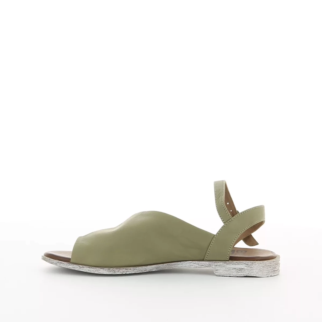 Image (4) de la chaussures Bueno - Sandales et Nu-Pieds Vert en Cuir