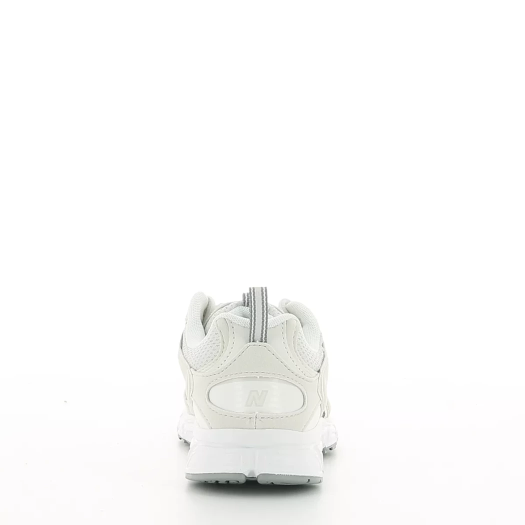 Image (3) de la chaussures New Balance - Baskets Gris en Cuir synthétique