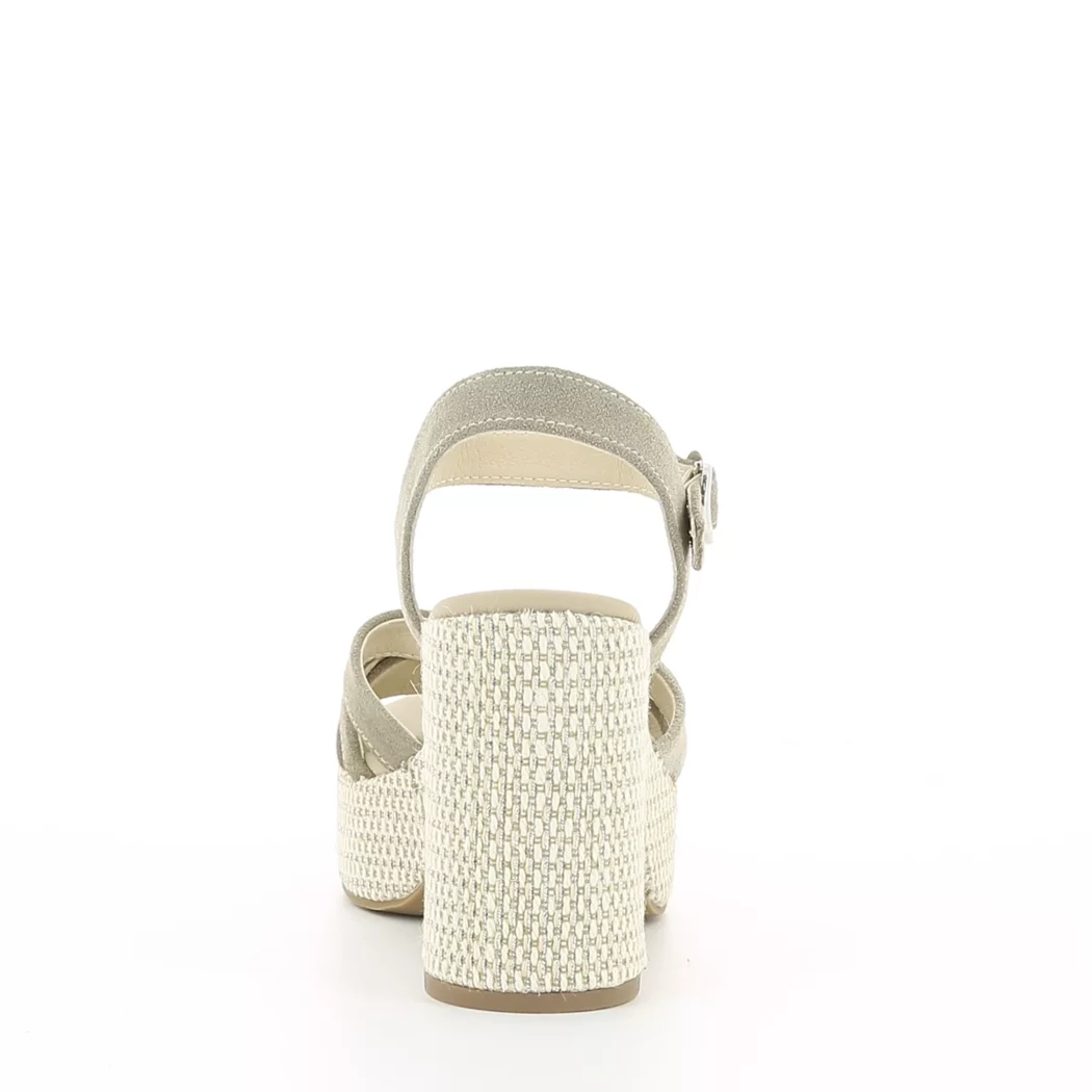 Image (3) de la chaussures Nero Giardini - Sandales et Nu-Pieds Taupe en Cuir nubuck