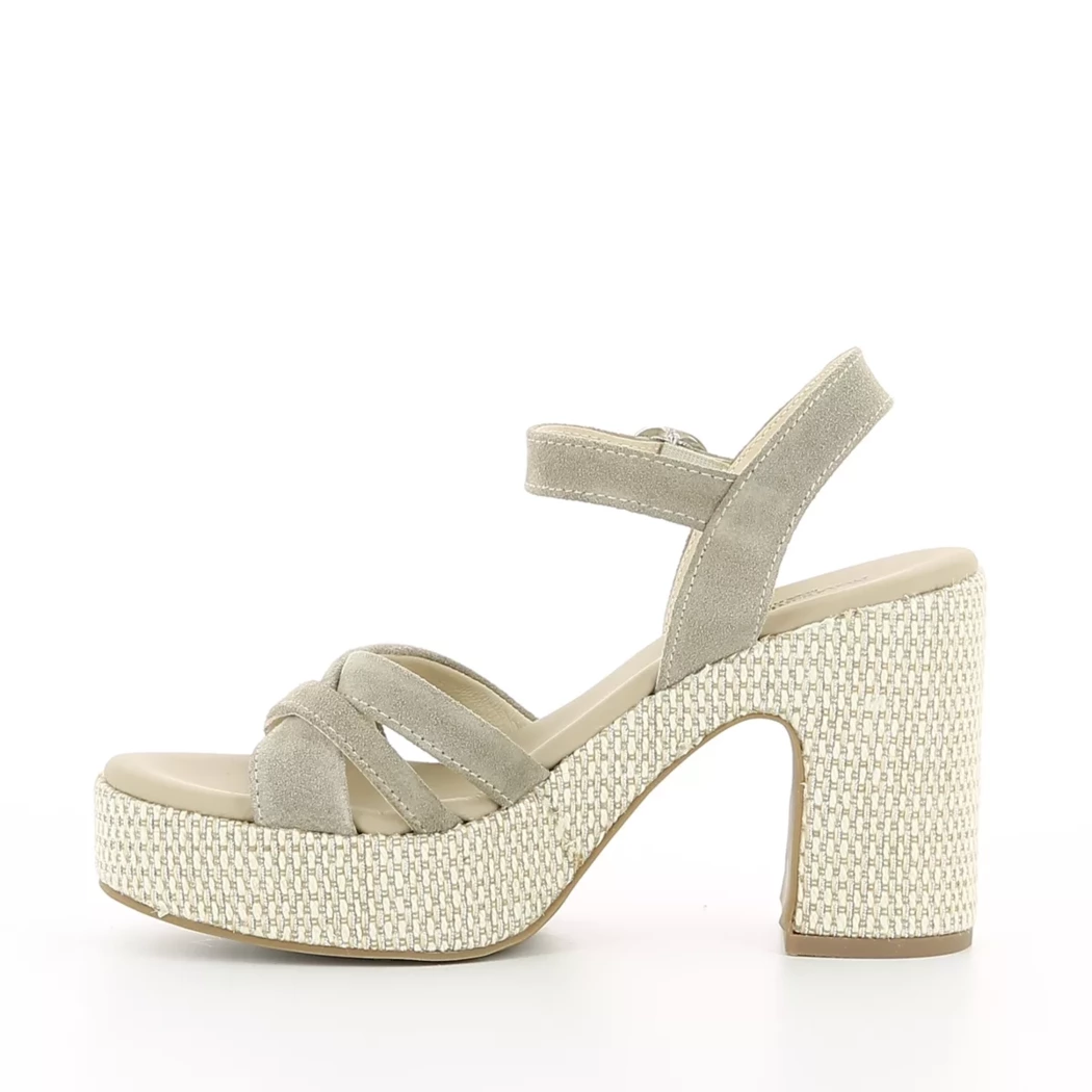 Image (4) de la chaussures Nero Giardini - Sandales et Nu-Pieds Taupe en Cuir nubuck