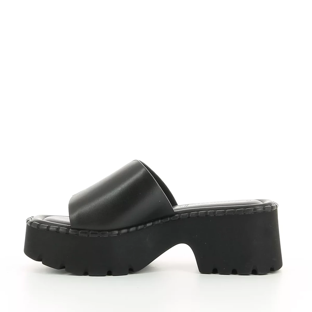 Image (4) de la chaussures Tamaris - Mules et Sabots Noir en Cuir