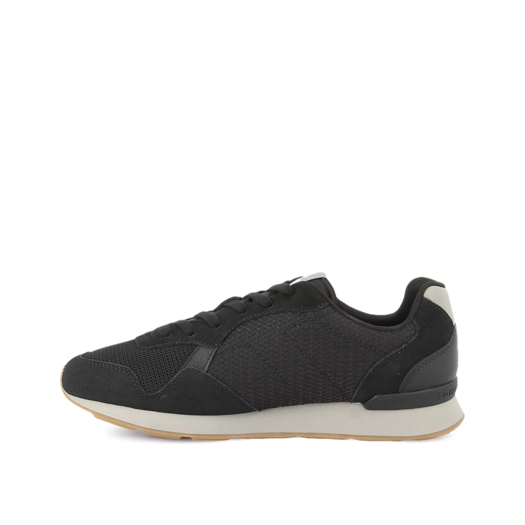 Image (4) de la chaussures Tommy Hilfiger - Baskets Noir en Multi-Matières