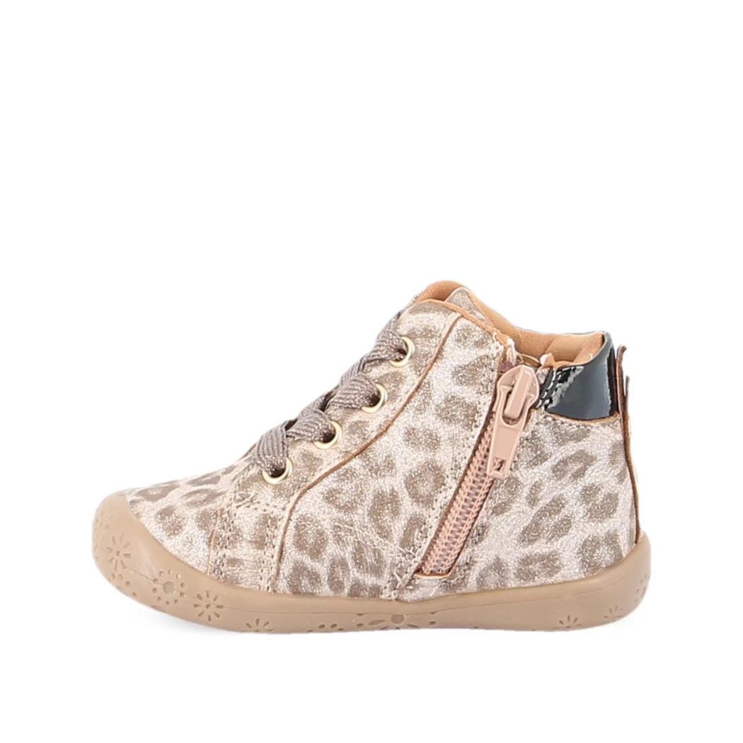 Image (4) de la chaussures Pretty Stories - Bottines Taupe en Multi-Matières