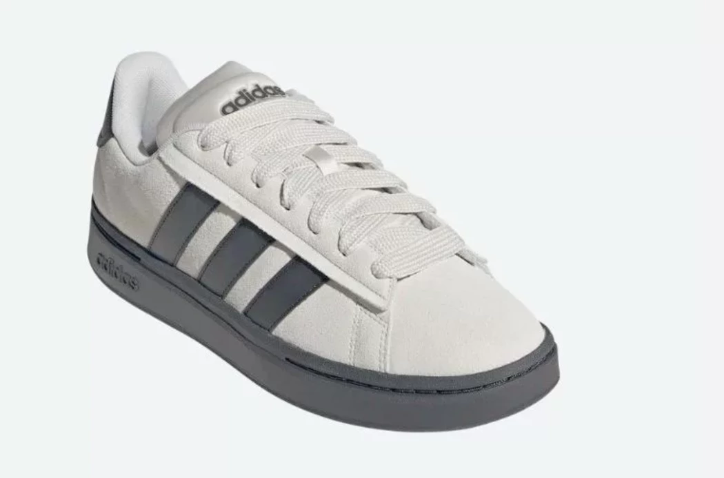 Image (1) de la chaussures Adidas - Baskets Blanc en Cuir nubuck