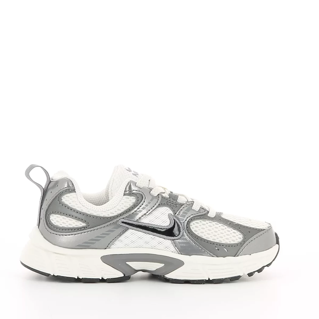 Image (2) de la chaussures Nike - Baskets Blanc en Multi-Matières