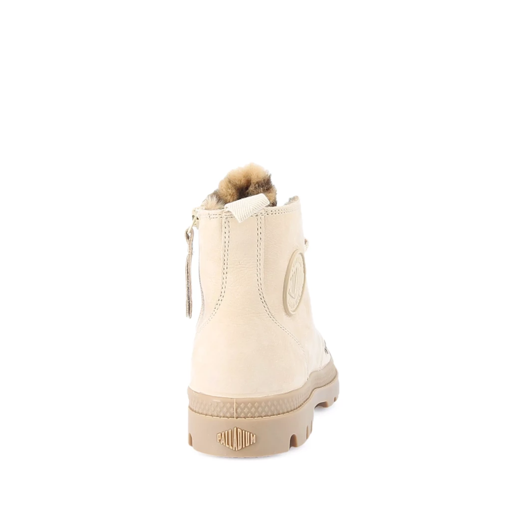 Image (3) de la chaussures Palladium - Bottines Beige en Cuir nubuck