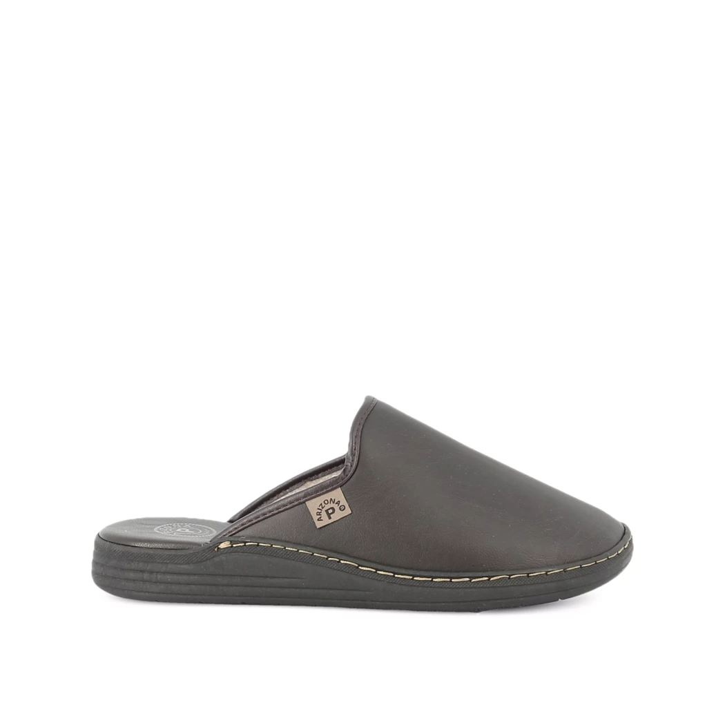 Image (2) de la chaussures OUF!... - Pantoufles et Chaussons Marron en Cuir synthétique