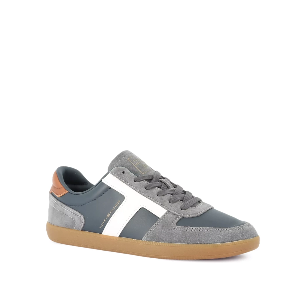 Image (1) de la chaussures Tommy Hilfiger - Baskets Gris en Cuir nubuck