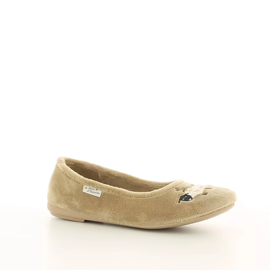 Image (1) de la chaussures La Maison de l'Espadrille - Pantoufles et Chaussons Beige en Textile